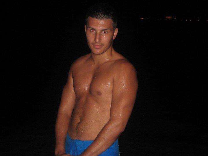 Mario este fiul cel mare al lui Sile