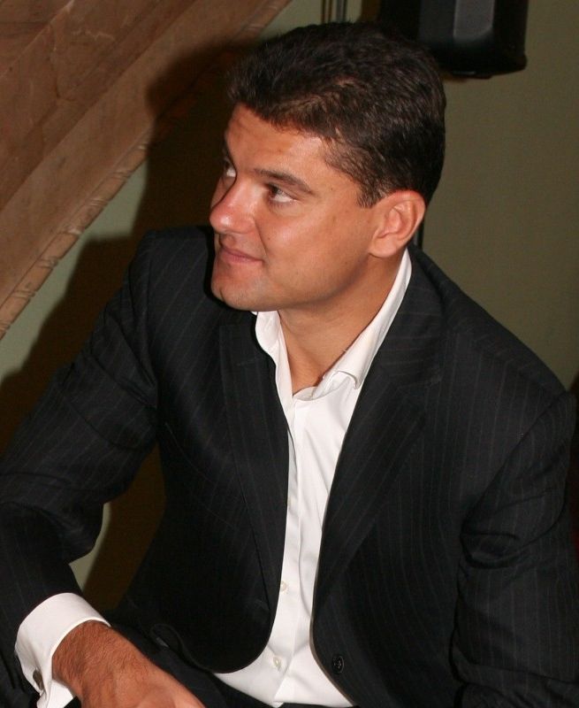 Boureanu a devenit un impatimit al cluburilor, dupa divortul de Pelinel