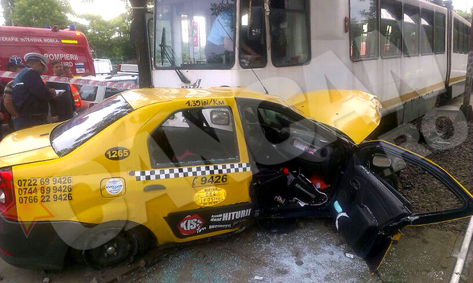 Familia lui Dan Bursuc a fost implicata intr-un accident auto