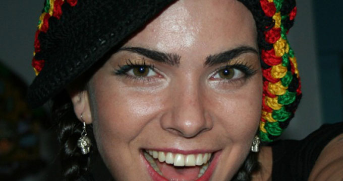 Marijuana face eforturi disperate sa revina in atentia publicului prin muzica sa