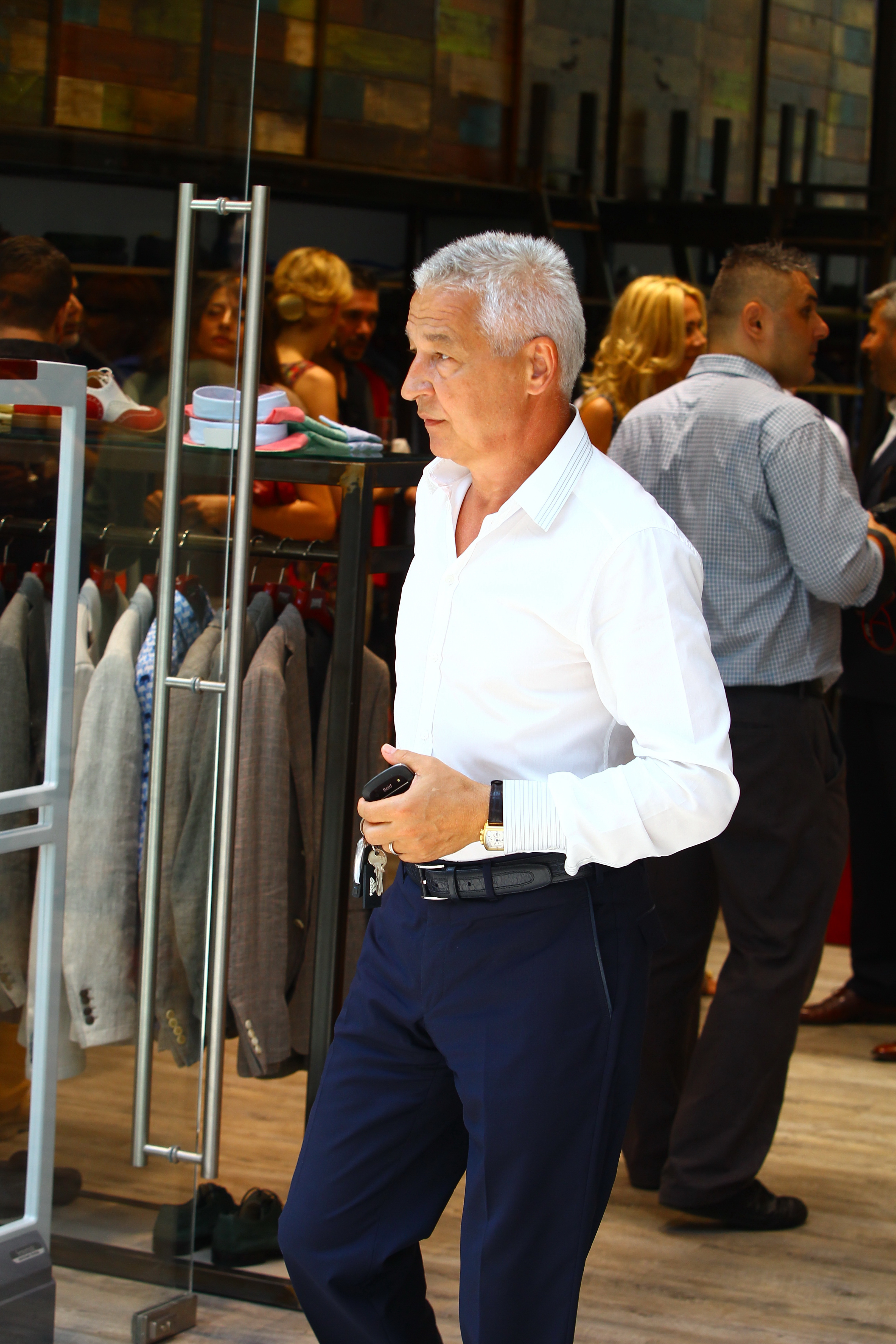 Socrul Elenei Basescu arata impecabil