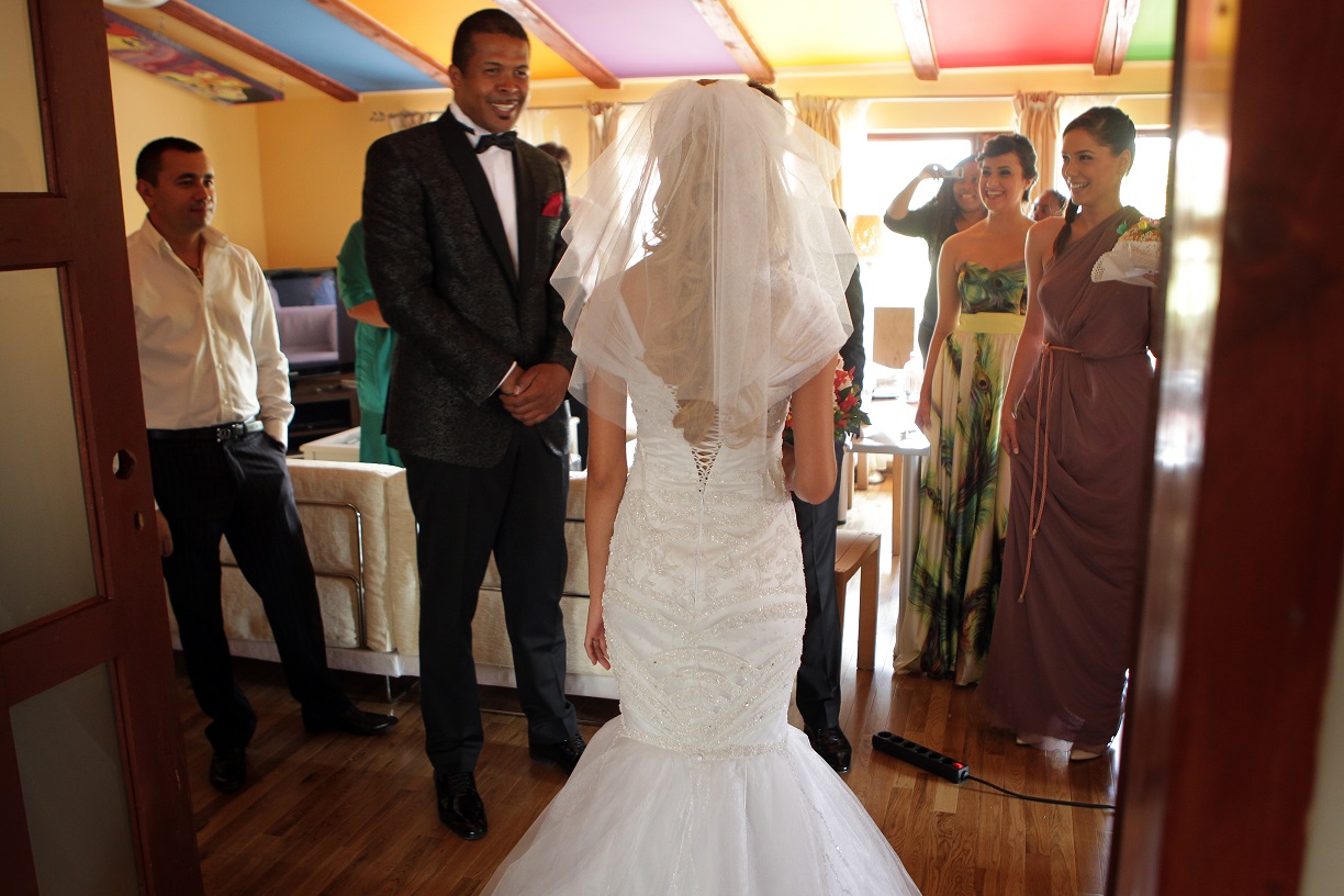 Pentru ca era tunsa scurt, vedeta a ales sa isi puna extensii in ziua nuntii