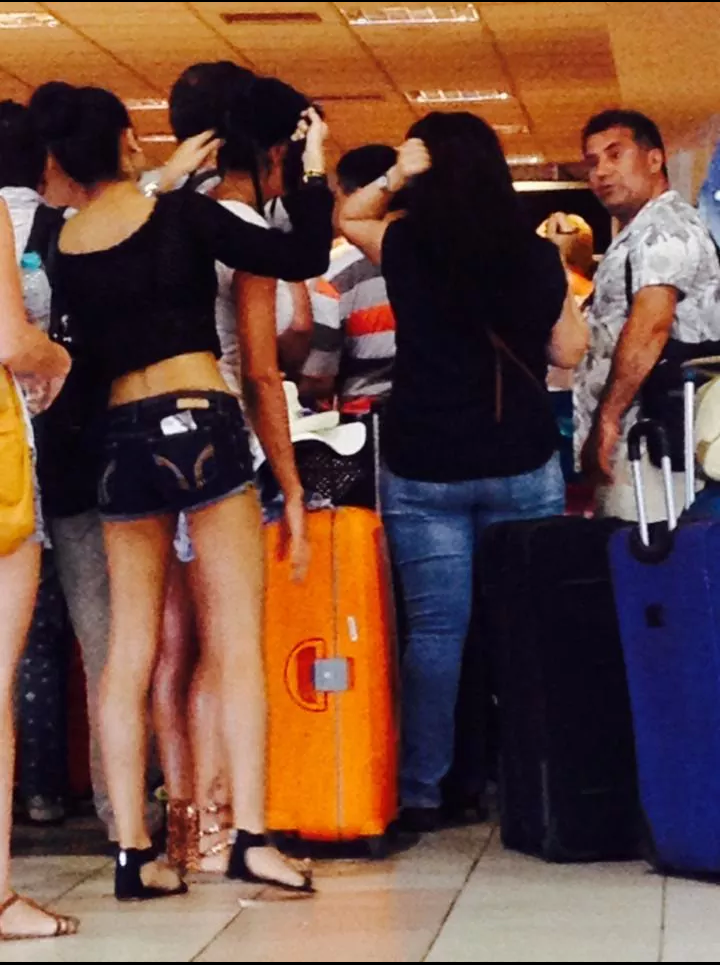 Fulgy si tanara bruneta s-au cam ignorat in prezenta celorlalti