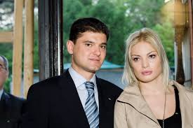 Cristian Boreanu a divortat de curand de Valentina Pelinel