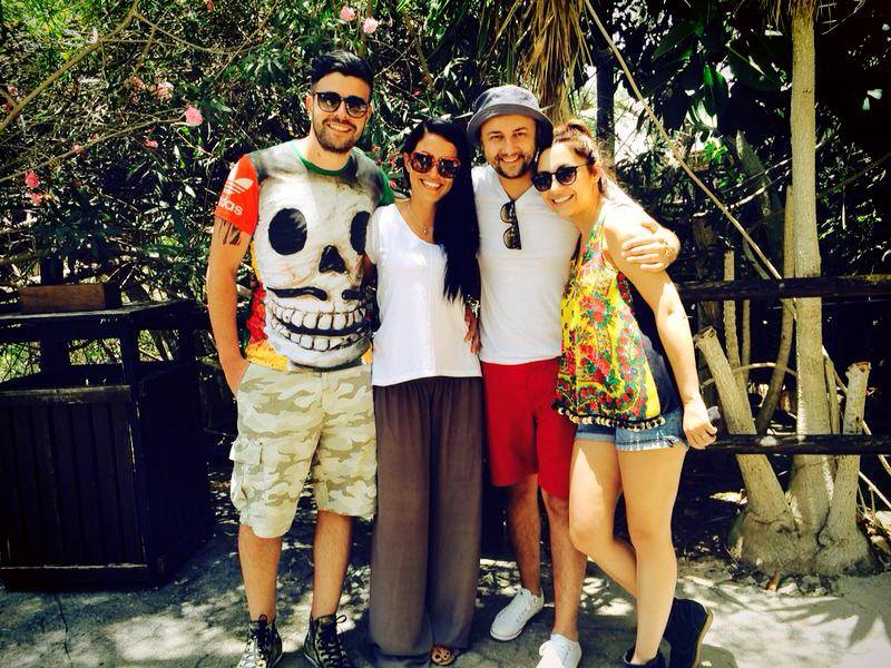 Andra si Catalin se afla in vacanta in Tenerife, unde se relaxeaza alaturi de Speak si Adelina Pestritu