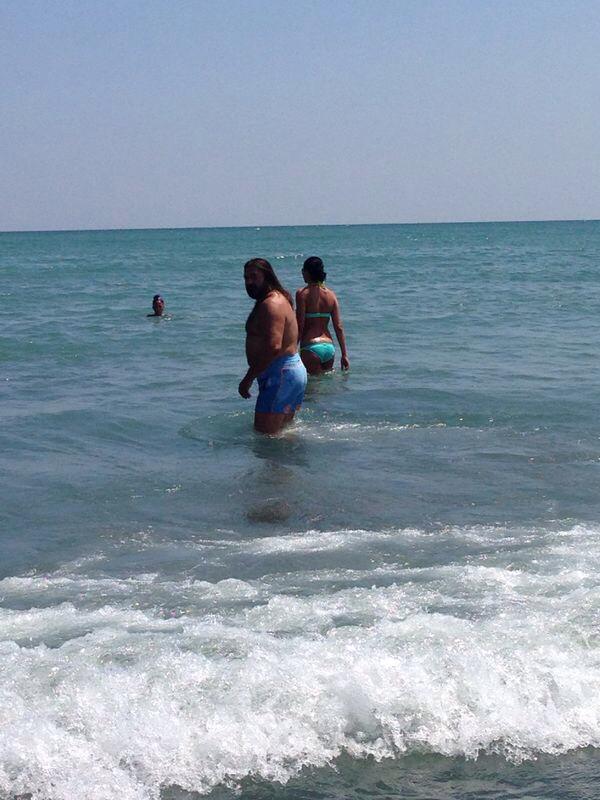 Cei doi n-au fost prea tandri la plaja