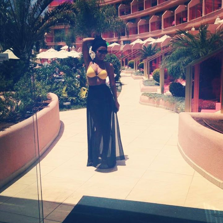 Dupa doar trei zile in Tenerife, Adelina Pestritu este de nerecunoscut