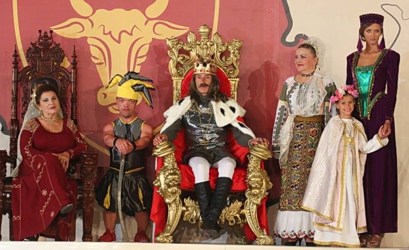 Radu Mazare a pus in scena un moment din viata domnitorului Stefan cel Mare