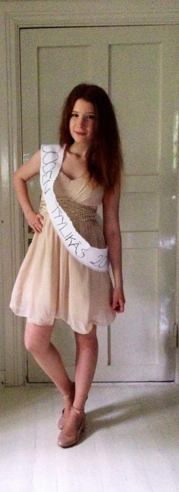 Daria a castigat un concurs de Miss