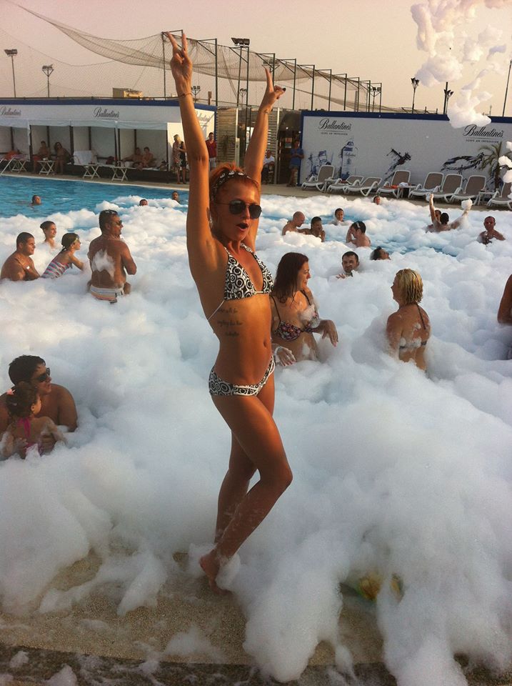 Cantareata nu tine diete drastice pentru a arata atat de bine