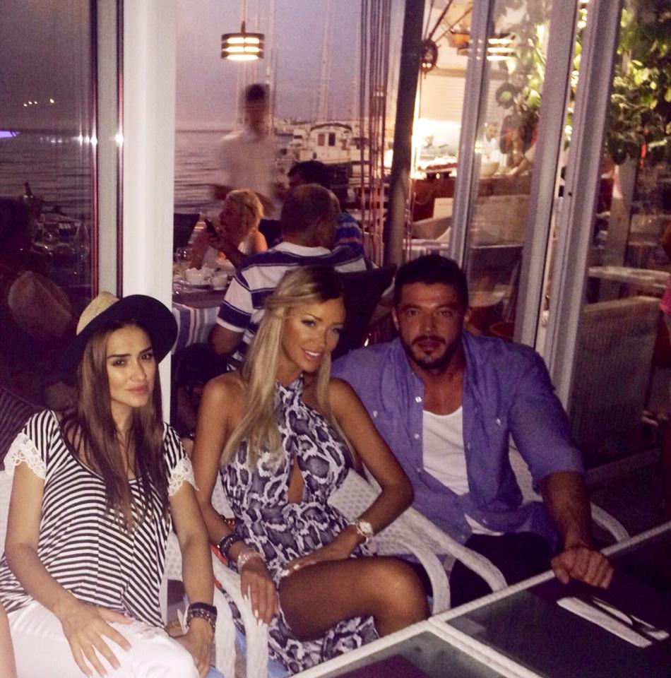 Bianca si Victor au petrecut clipe foarte frumoase la malul marii