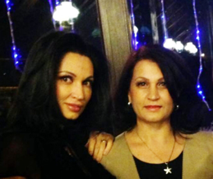 Nicoleta si mama sa au o relatie extrem de apropiata