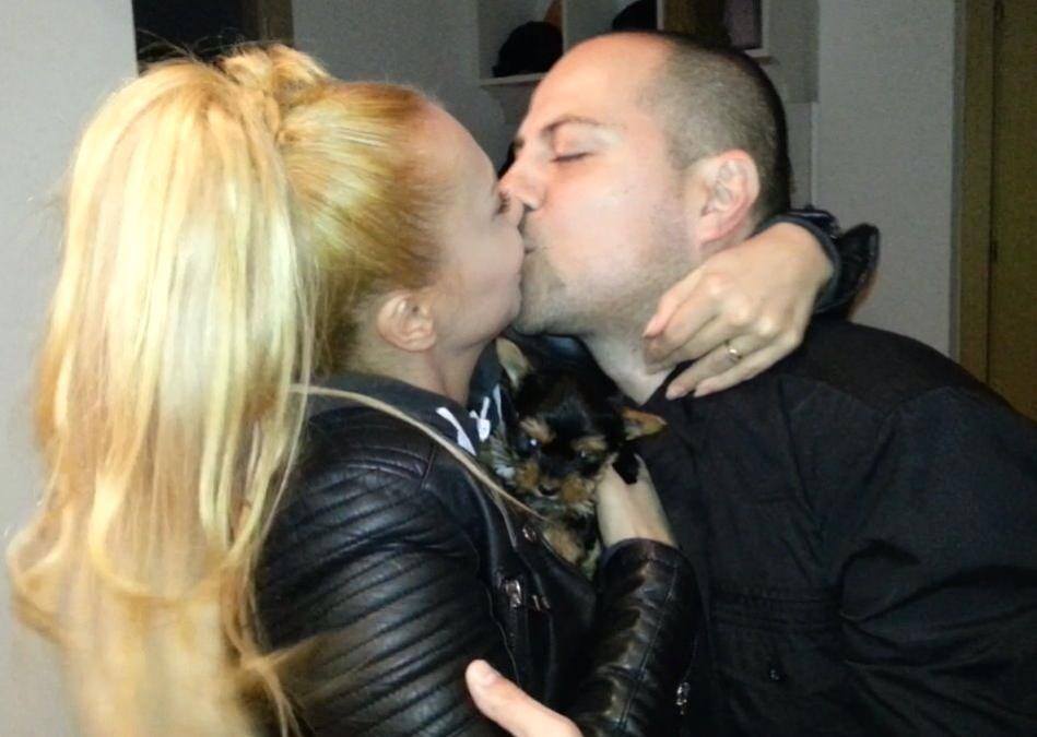 Lora si Dan Badea isi doresc un copil