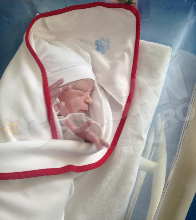 Aceasta este prima fotografie cu nepotica Elenei Gheorghe