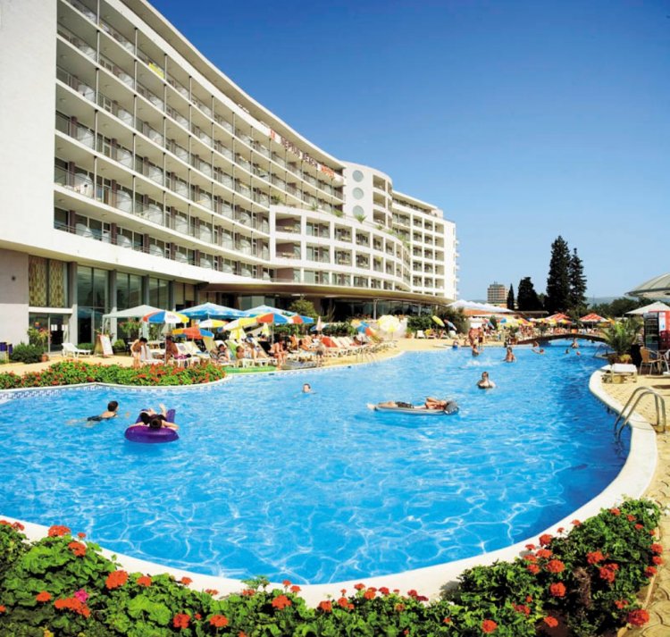 Aici s-au cazat Bahmu si Prigoana, la un luxos hotel de 4 stele, din Bulgaria