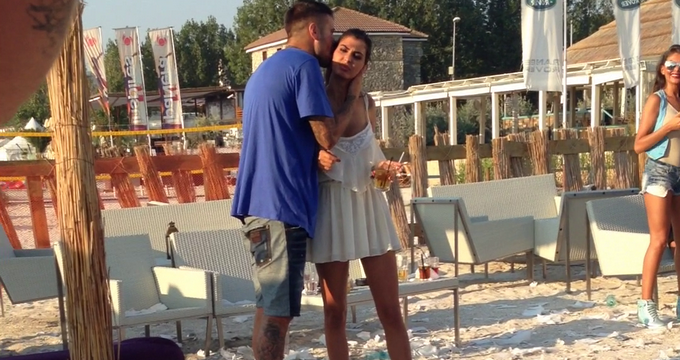 Daminuta si Pamfile par ca doi adolescenti indragostiti