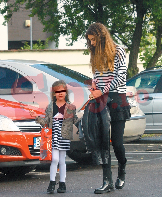 Micuta Sophie sta mai mult cu Laura Teodoru