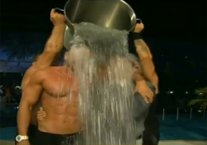 Cantaretul s-a lasat udat din cap pana in picioare