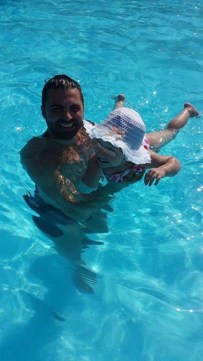 Micuta Maria s-a simtit foarte bine in apa