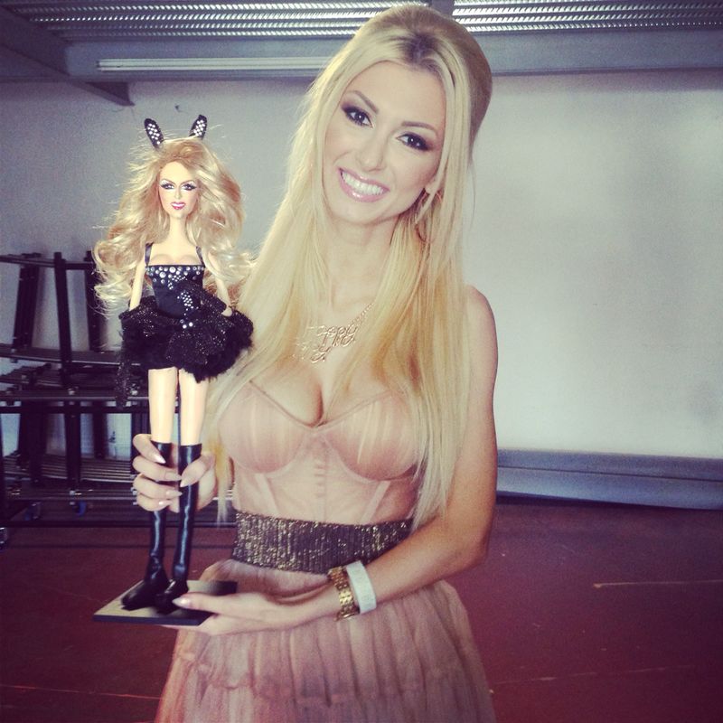 andreea balan papusa