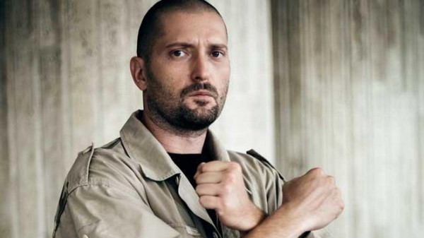 Cheloo a scapat astazi de probleme, dupa ce DJ care il acuza ca l-a batut si-a retras plangerea