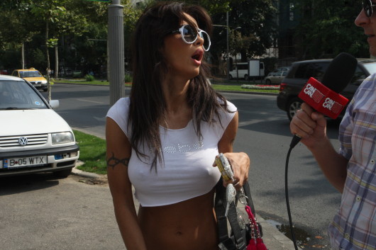 Oana Zavoranu nu isi mai poate recupera nimic din obiectele de valoare detinute de tatal ei.