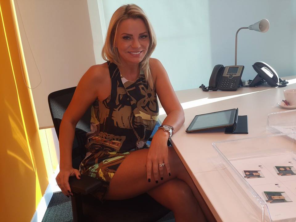 Acesta este biroul Marianei