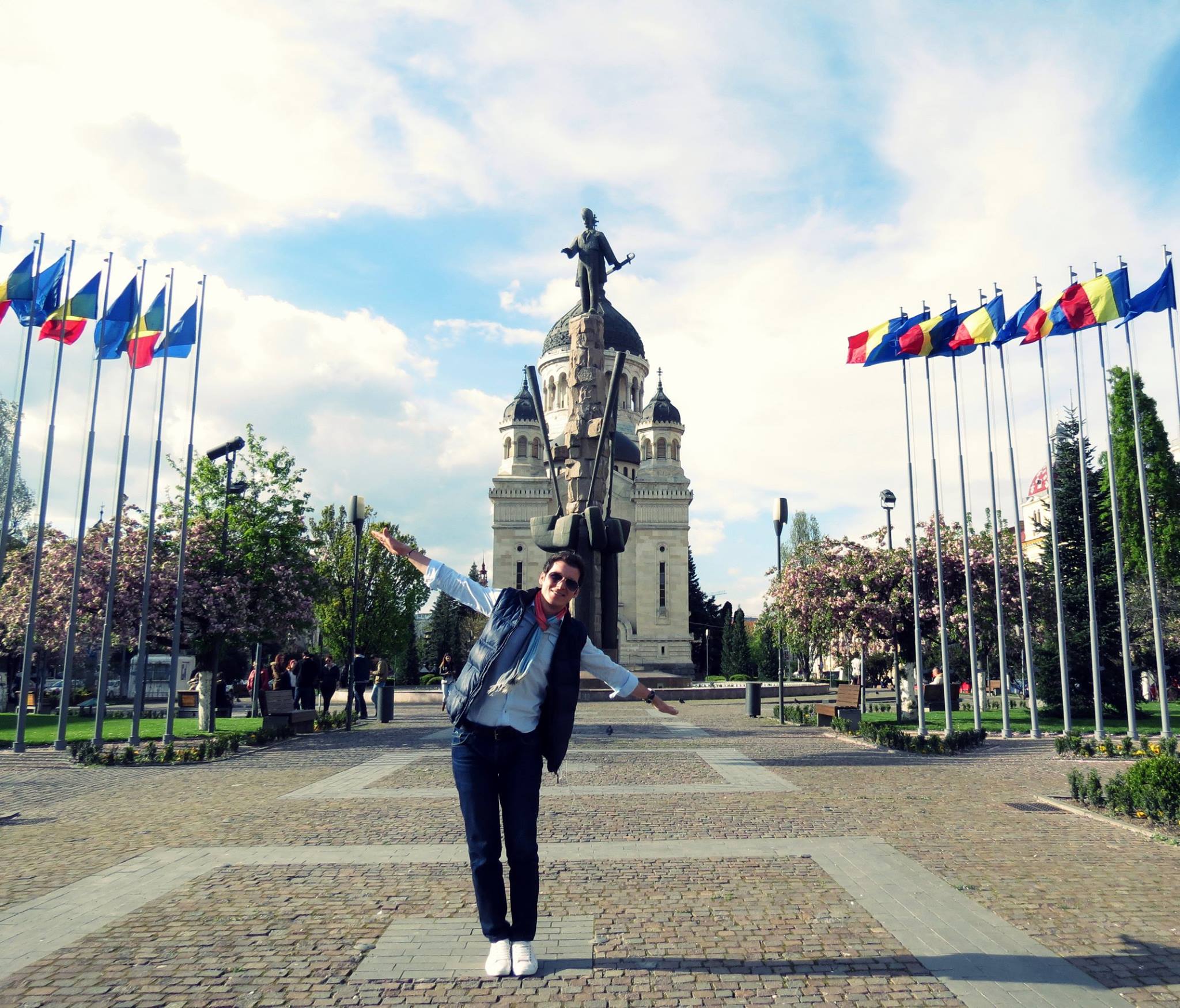 Toata lumea il cunostea ca un tanar plin de viata si vise