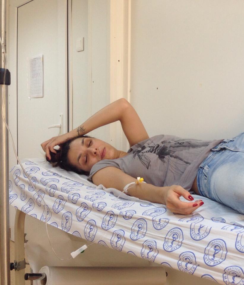 Sorana a ajuns de urgenta la spital