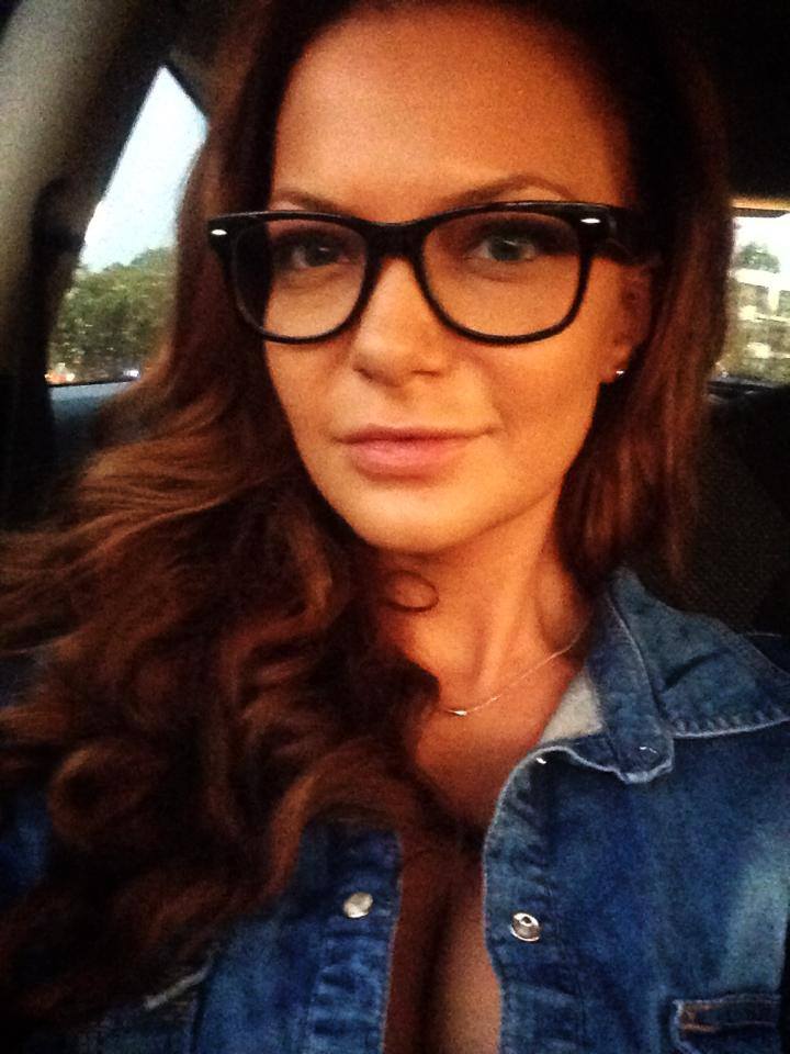 Andreea Antonescu poarta rar ochelari de vedere