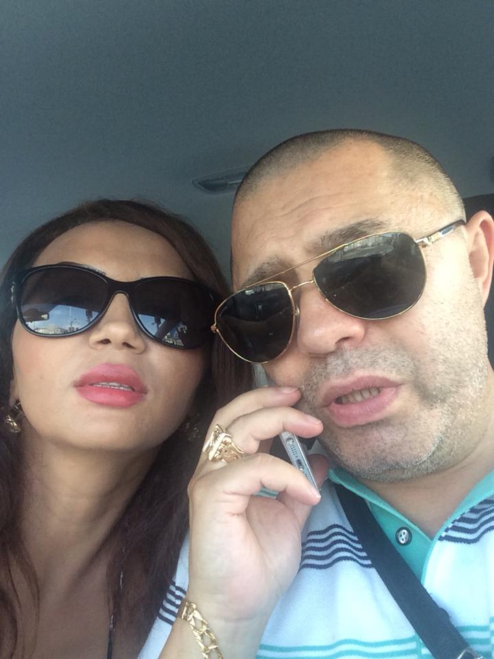 Narcisa il acopera pe Guta si spune ca ii face multe cadouri