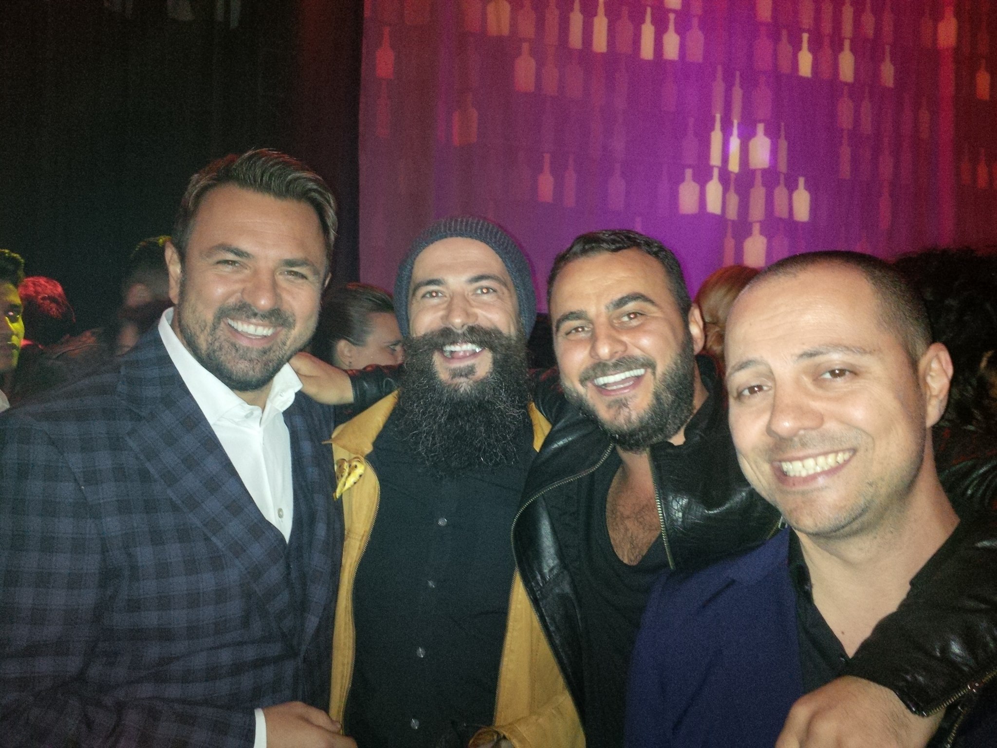 Dan Badea s-a fotografiat alaturi de 