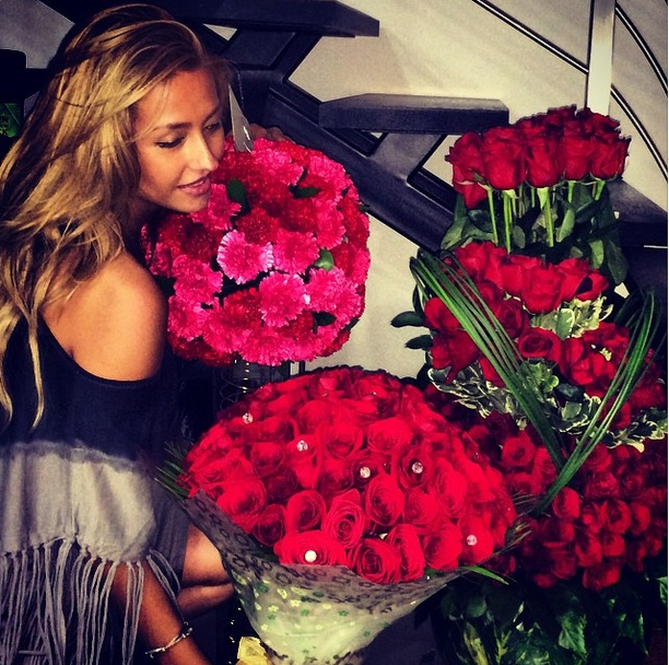 Rodica s-a cuplat cu un barbat pe care l-a cunoscut in Emirate