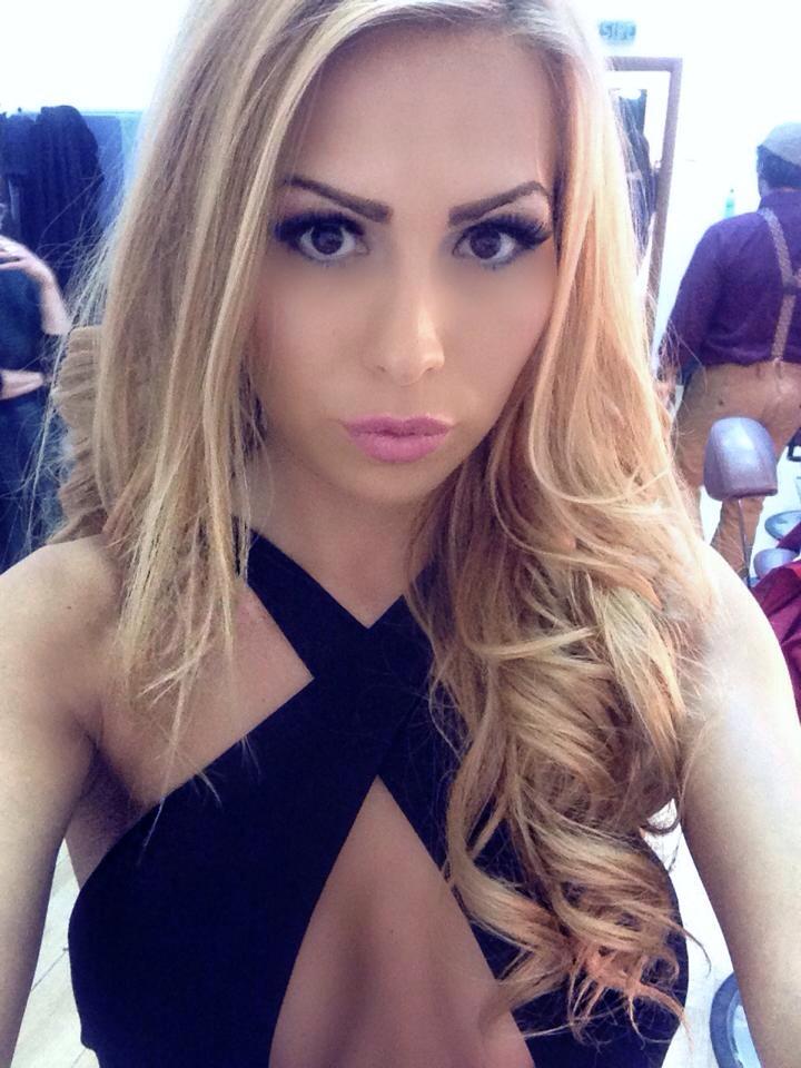 Ea este femeia care avea o relatie cu Nila cand acesta a cunoscut-o pe Cruduta