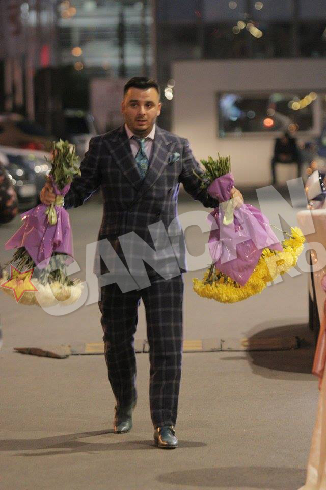 Liviu Guta a imbracat un costum asemanator la botezul fetitelor lui mihai Gruia