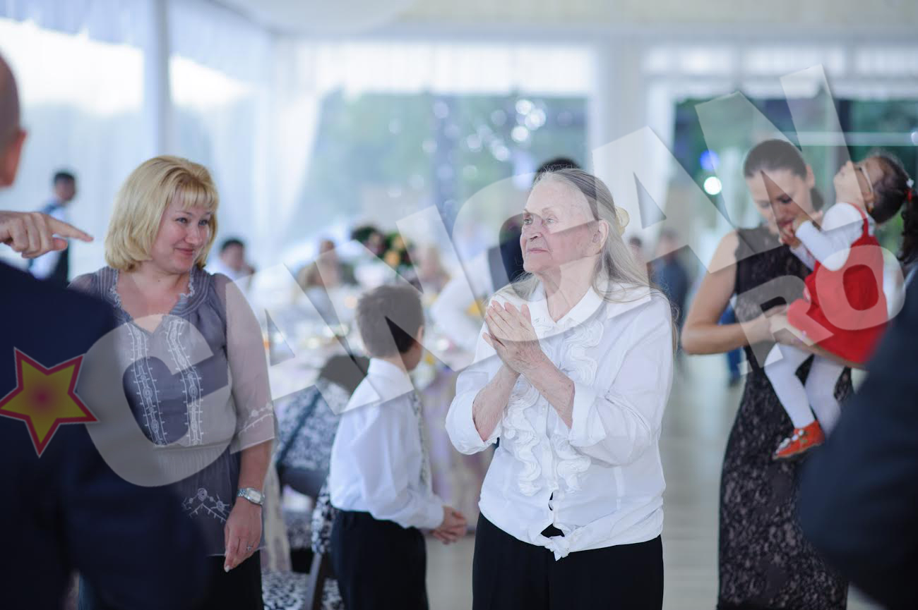 zina dumitrescu la botez