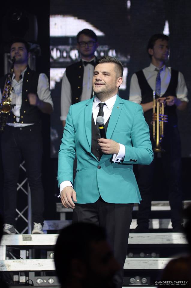 Viorel si-a parasit iubita dupa ani buni de relatie