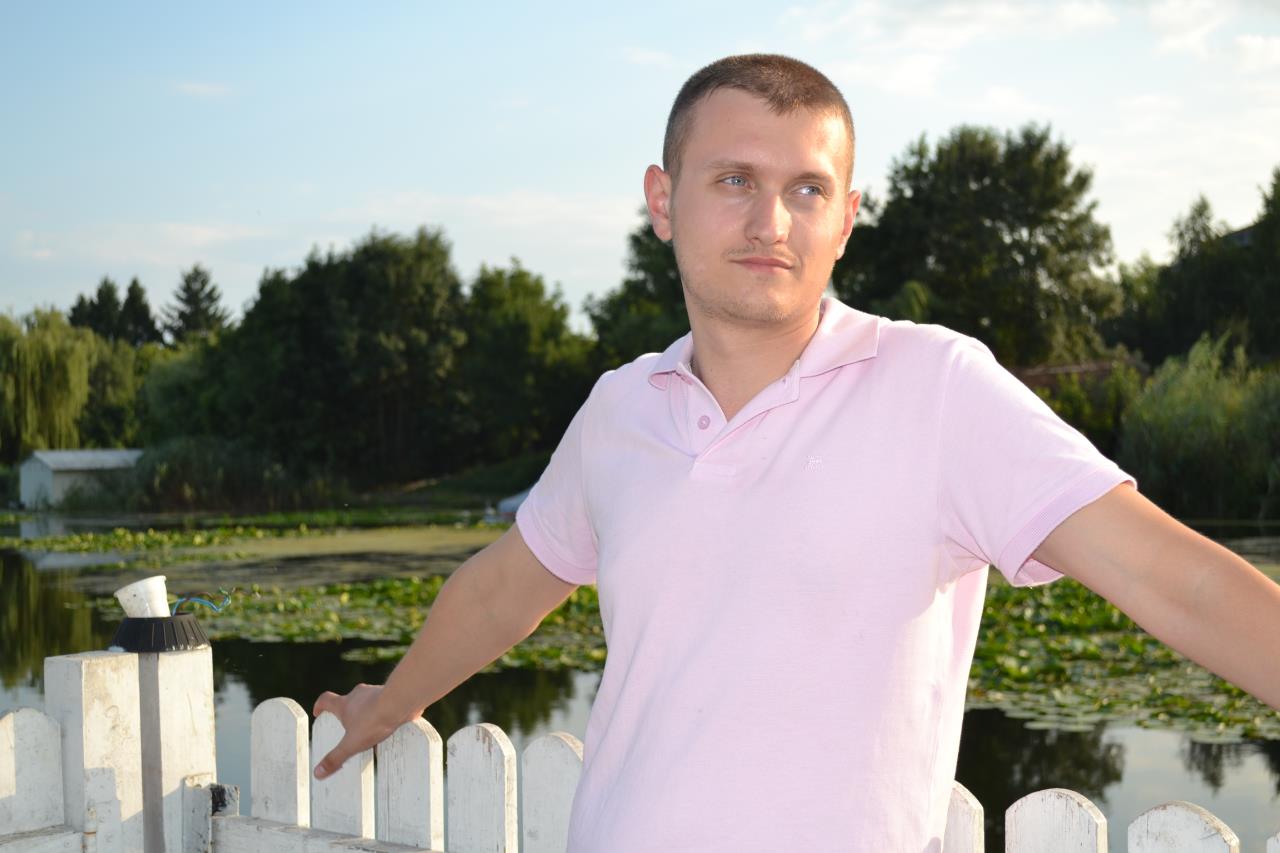 Andrei Bitang este iubitul Sandrei