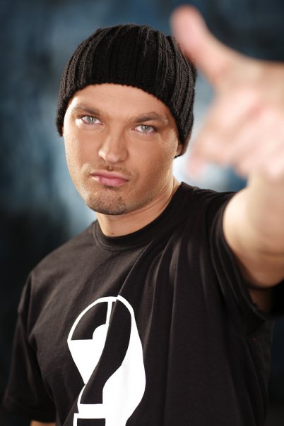 Artistul urmeaza sa primeasca inapoi contravaloarea taxei de poluare pe care a achitat-o cand si-a inmatriculat masina