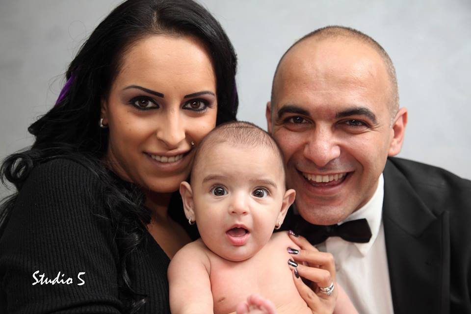 Claudia si sotul ei sunt deja parintii unei fetite de un an si jumatate