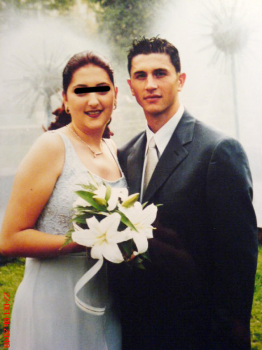 Claudiu Raducanu, impreuna cu Alice, la nunta lor, in 2001