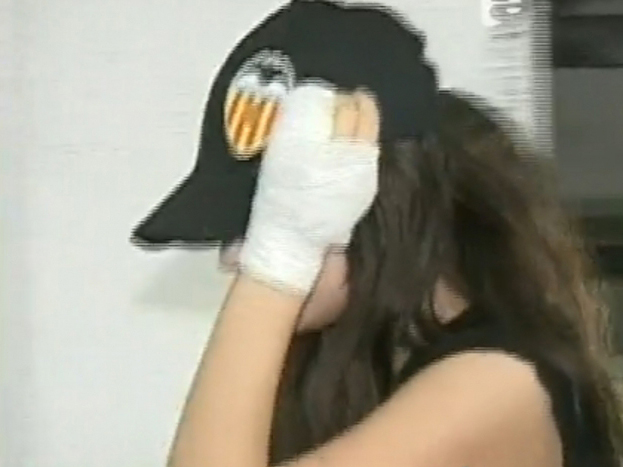 Asa a iesit Diana din spital, la cateva zile dupa ce a fost agresata