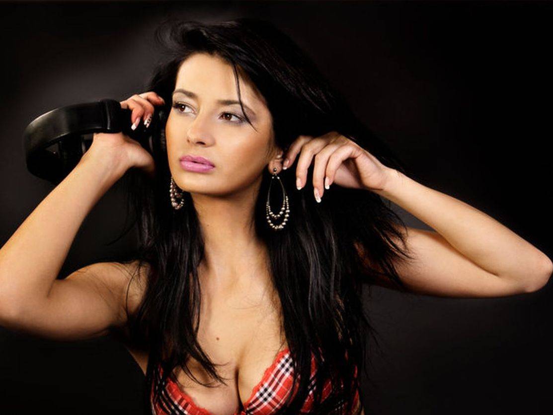 DJ Harra iubeste din nou, iar alesul este ... Dorel