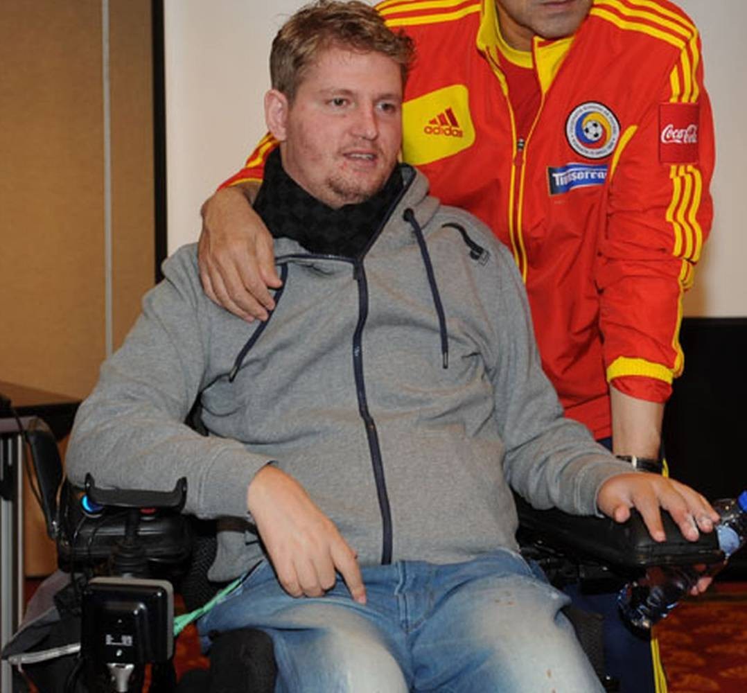 Alaturi de Nesu au fost foarte multi oameni din fotbalul romanesc