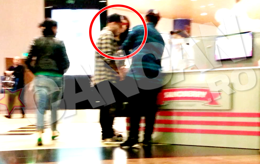 Alex i-a cumparat iubitei sale o inghetata