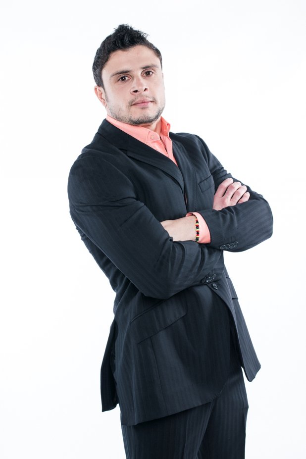 Marius si-a facut curaj si a cerut-o de nevasta pe Andreea Mantea