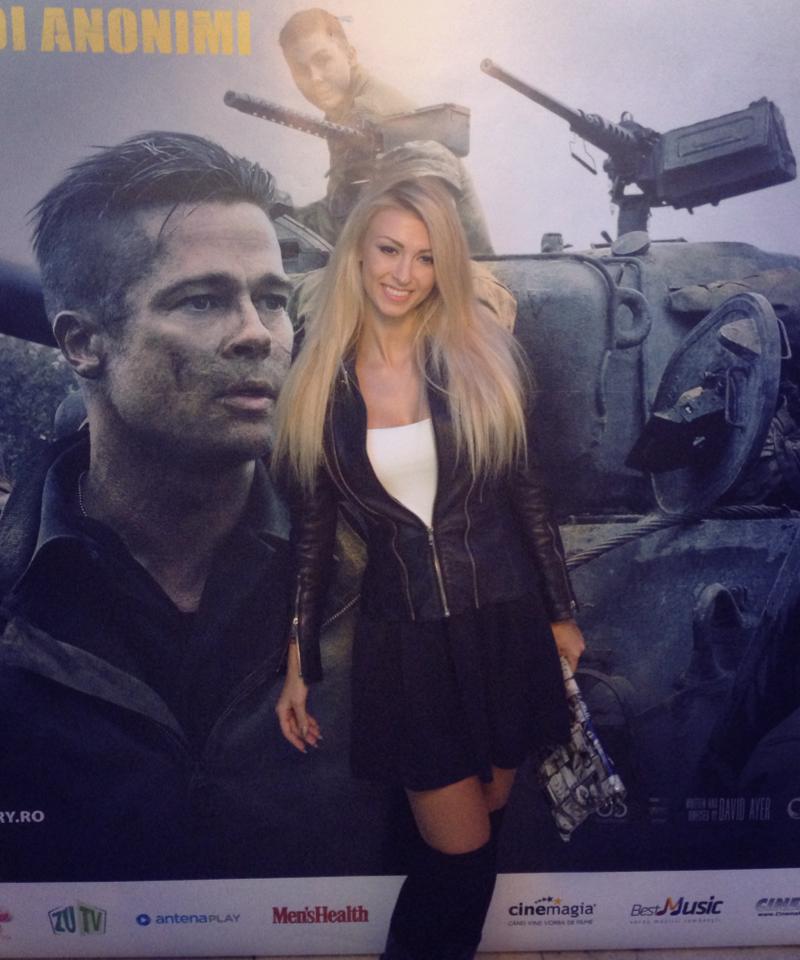 Acum, cantareata iubeste din nou