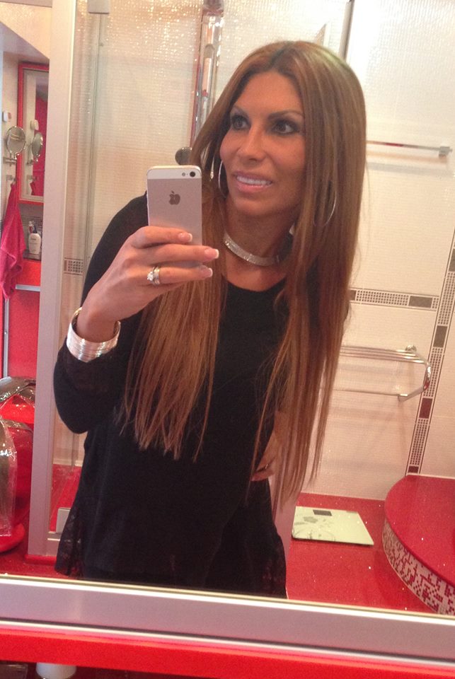 Roxana si-a schimbat complet infatisarea