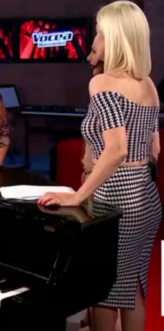 De la spate, vedeta poate fi recunoscuta cu greu