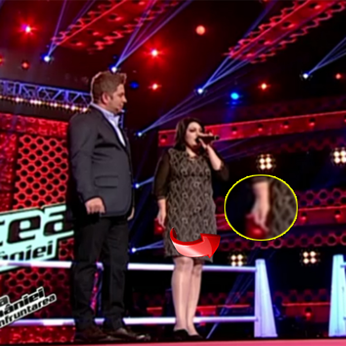 Diana s-a nascut cu o mana mai scurta